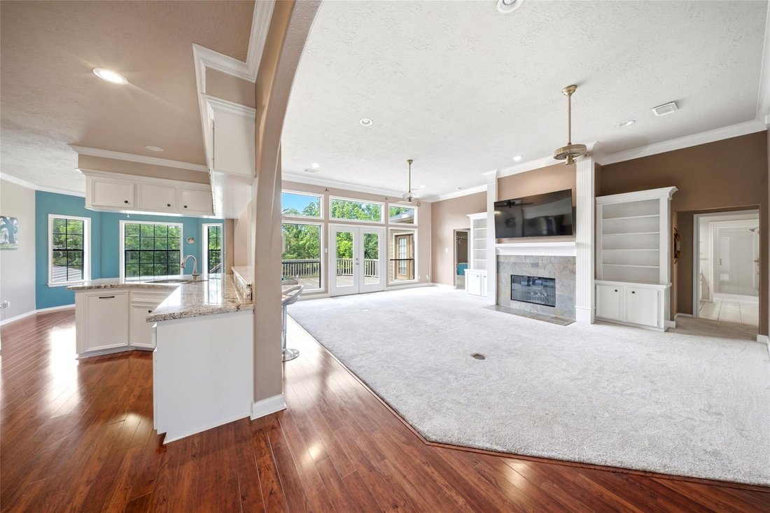 House in La Porte, Texas, United States 4 - 18192638