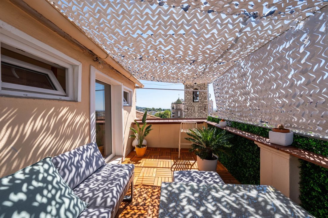 Apartment in Moulieres, Le Cannet, France 3 - 18194662