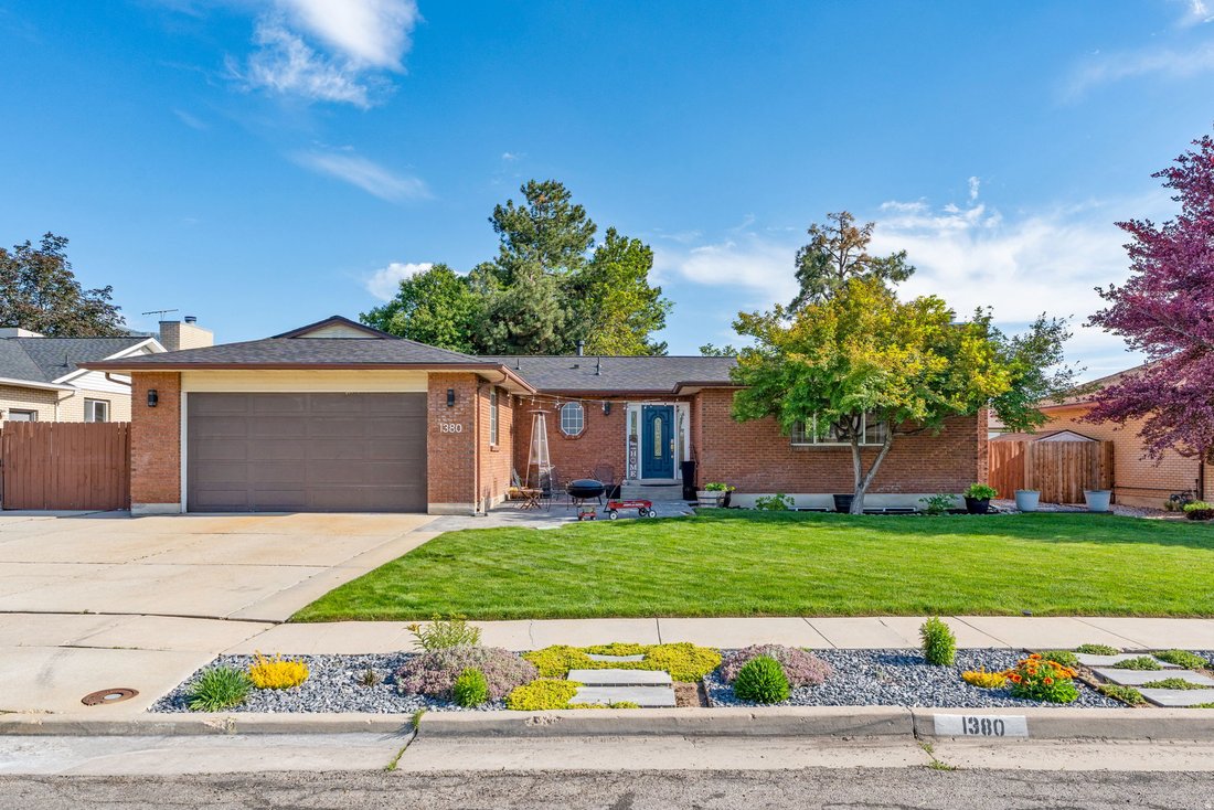 House in Sandy, Utah, United States 1 - 18193128
