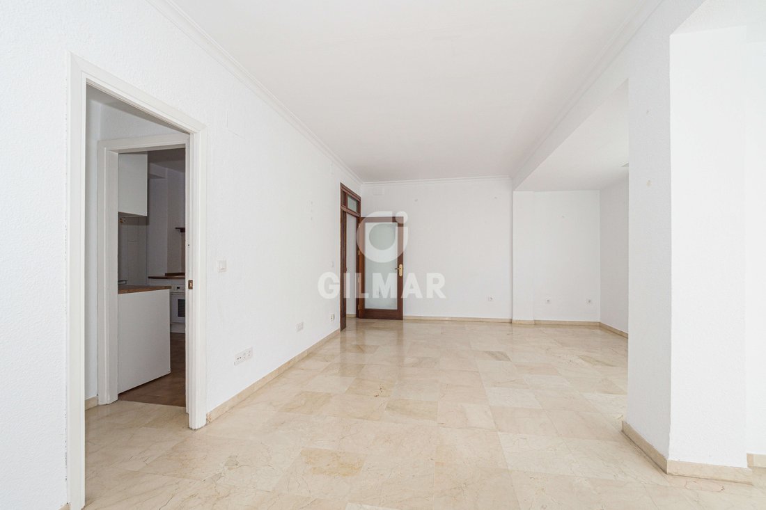 Apartment in Los Remedios, Seville, Spain 3 - 18189818