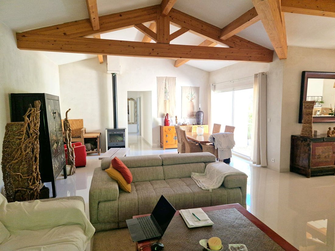 Villa a Méounes-lès-Montrieux, Provenza-Alpi-Costa Azzurra, Francia 4 - 18194793