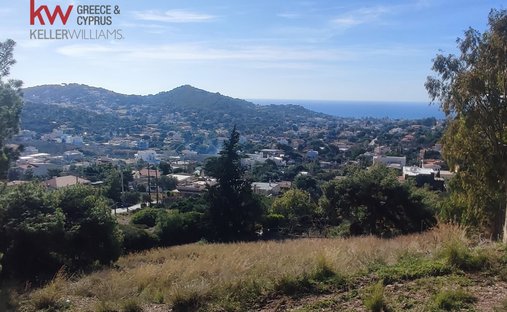 Land in Kropia, Attica, Greece 1