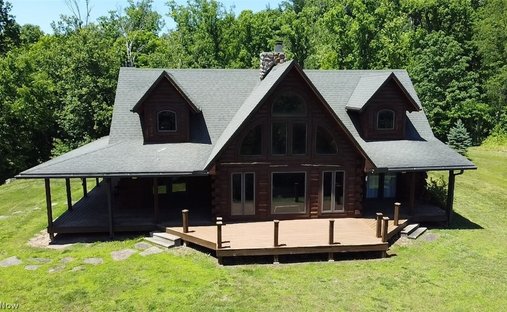 House in Newport, Ohio, United States 1