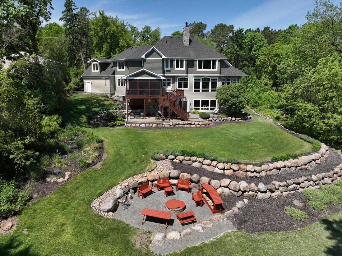 House in Lake Elmo, Minnesota, United States 1 - 18098545