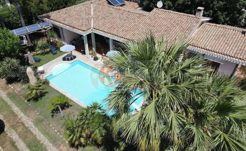 Maison à Iglesias, Sardaigne, Italie 1