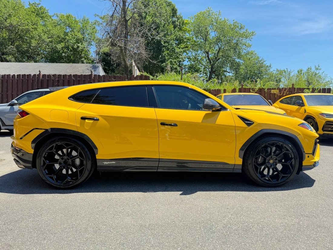 Suv in East Brunswick, NJ, United States 5 - 18153577