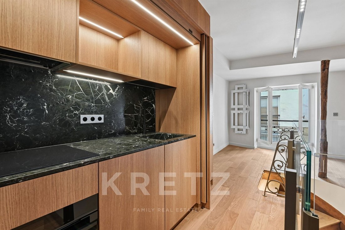 Apartment in Saint Thomas d'Aquin, Paris 7e Arrondissement, Paris 5 - 18194274
