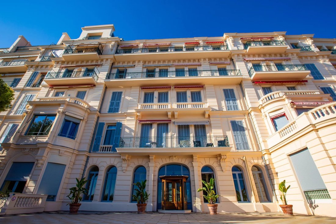 Apartment in Cap Martin, Roquebrune-Cap-Martin, France 1 - 18188116