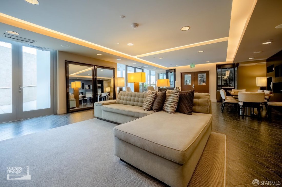 Condo in San Francisco, California, United States 4 - 18188480