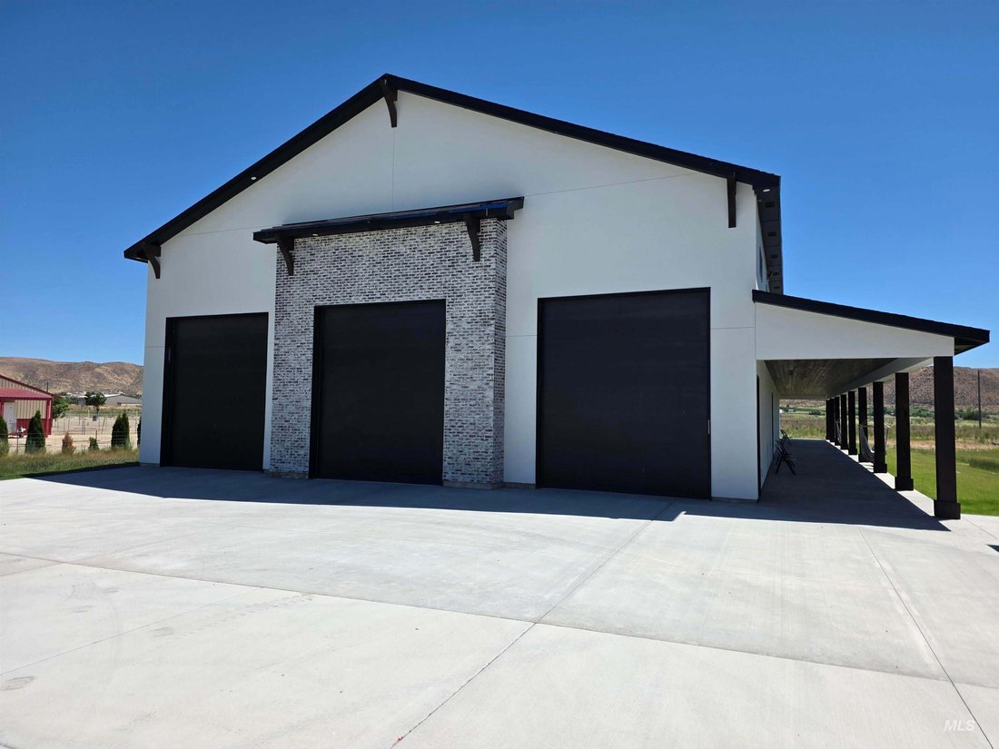 House in Emmett, Idaho, United States 3 - 18193935