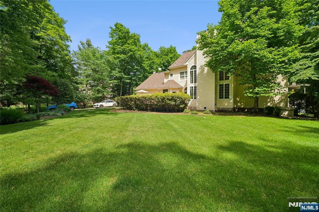 House in Saddle River, New Jersey, United States 3 - 18189691