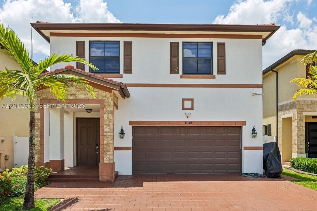 House in Miami Lakes, Florida, United States 1 - 17841471