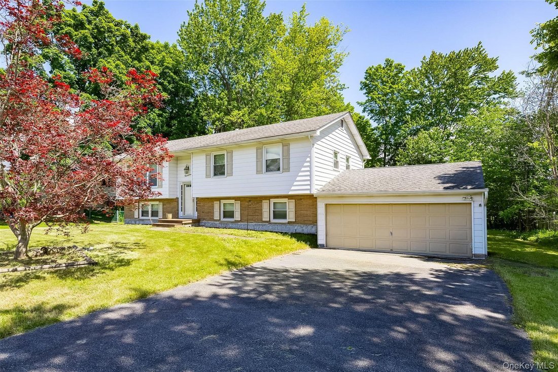 House in Wappingers Falls, New York, United States 1 - 18070162