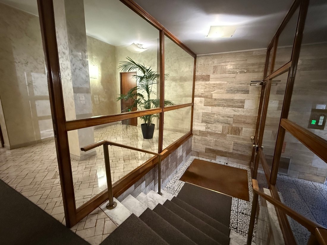 Apartment in Rondò-Torretta, Sesto San Giovanni, Lombardy 2 - 18193127