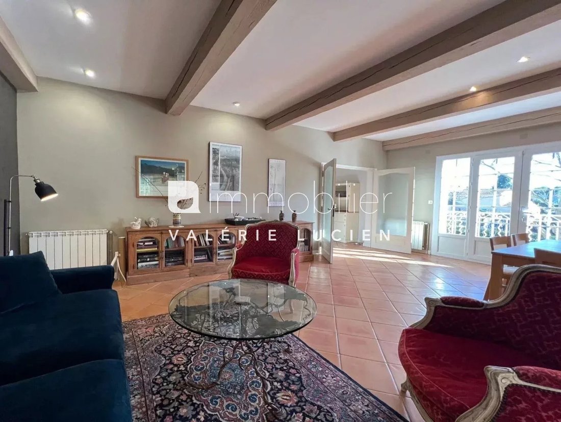 House in Fontvieille, Provence-Alpes-Côte d'Azur, France 4 - 16891644