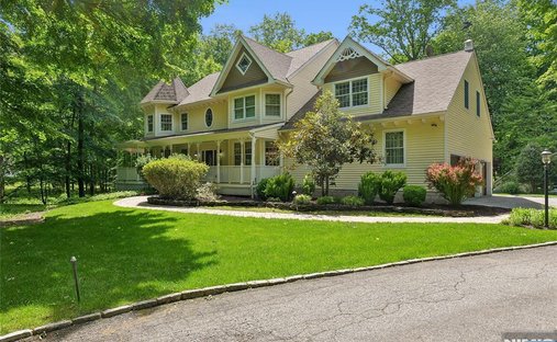 House in Saddle River, New Jersey, United States 1