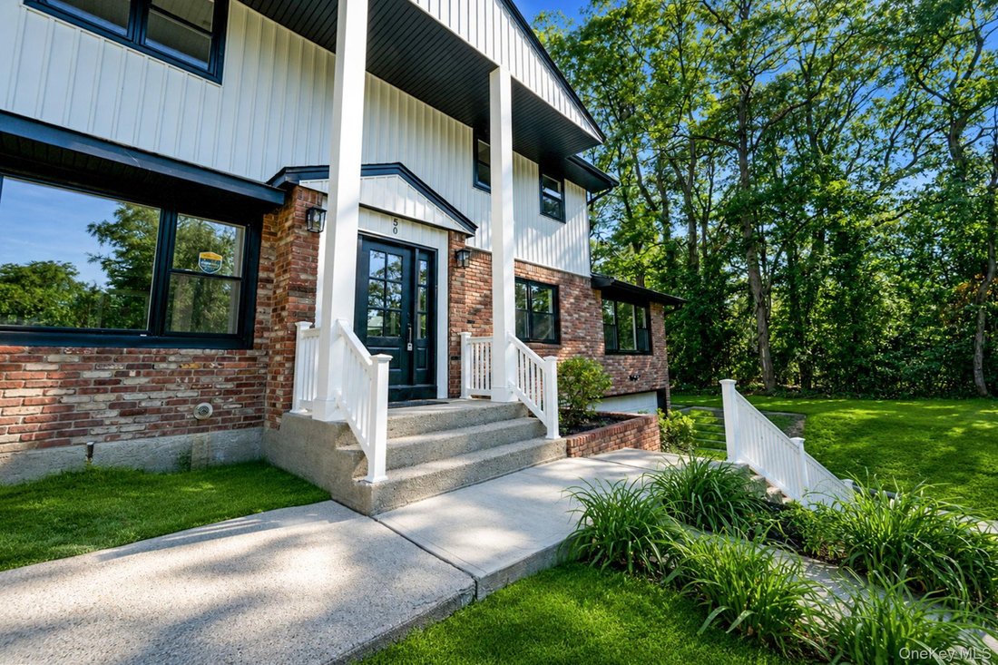 House in Northport, New York, United States 4 - 18191159