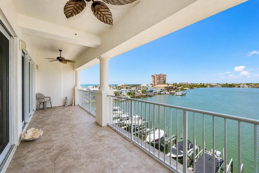 Condo in Madeira Beach, Florida, United States 3 - 18192899