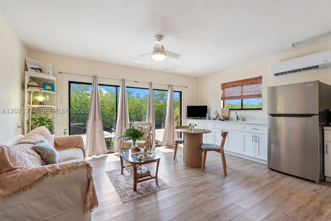 House in Key Colony Beach, Florida, United States 3 - 18071860