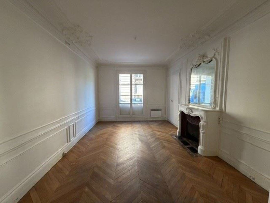 Apartment in Bois de Boulogne, Paris 16e Arrondissement, Paris 5 - 18192428