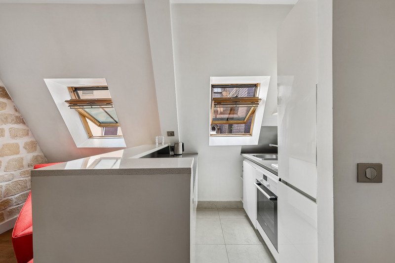 Apartment in Parc Monceau, Paris 8e Arrondissement, Paris 4 - 18190077
