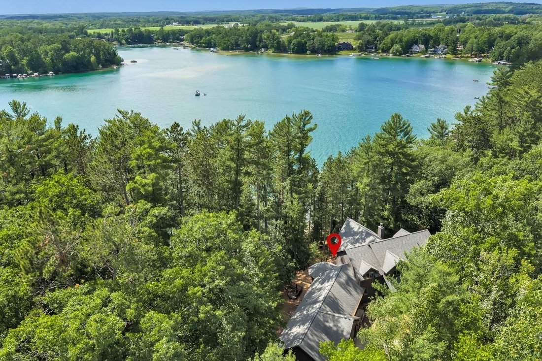House in Waupaca, Wisconsin, United States 5 - 18188398