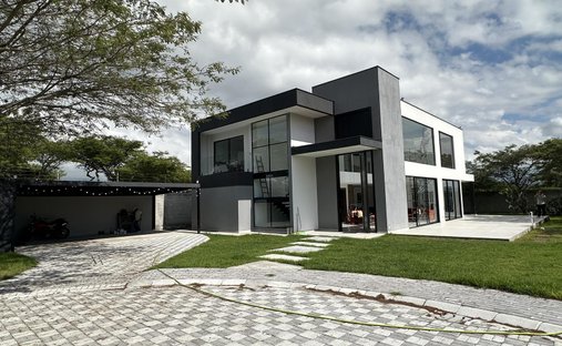 House in Quito, Pichincha, Ecuador 1