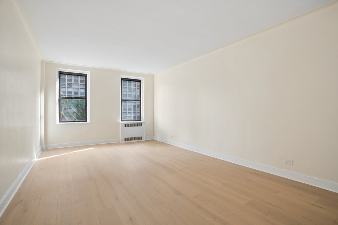 Co Op in New York, New York, United States 1 - 18190267