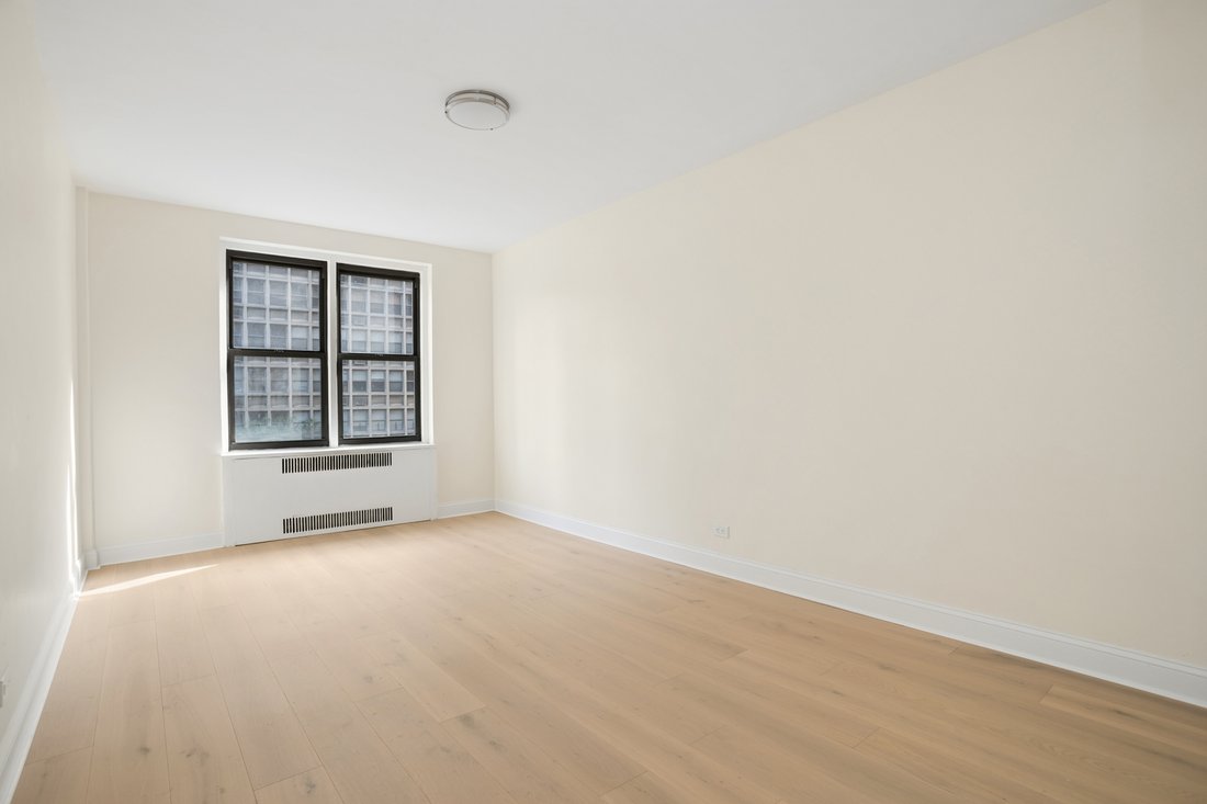 Co Op in New York, New York, United States 4 - 18190267