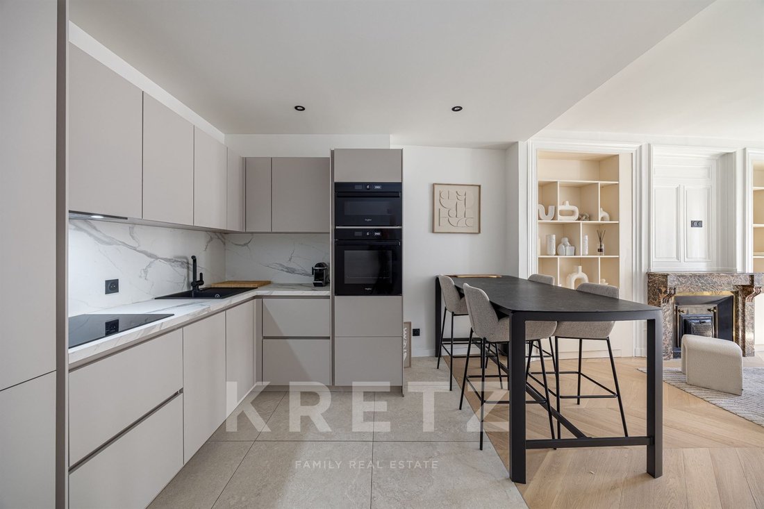 Apartment in Les Brotteaux-Bellecombe-Masséna, Lyon 6e Arrondissement, Lyon 5 - 18194270
