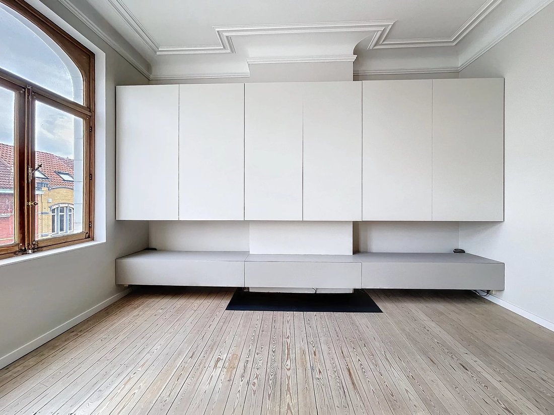 Elsene, Brussels, Belgium 2 - 18190378