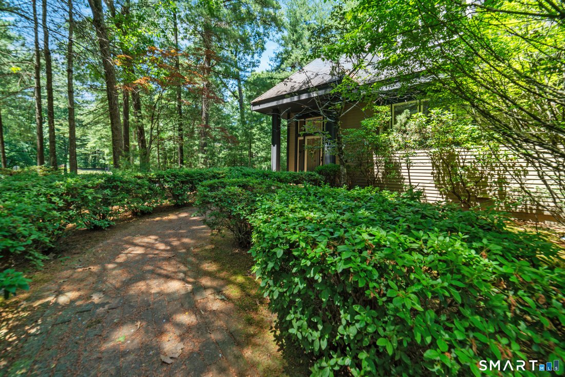 House in Farmington, Connecticut, United States 4 - 18192917