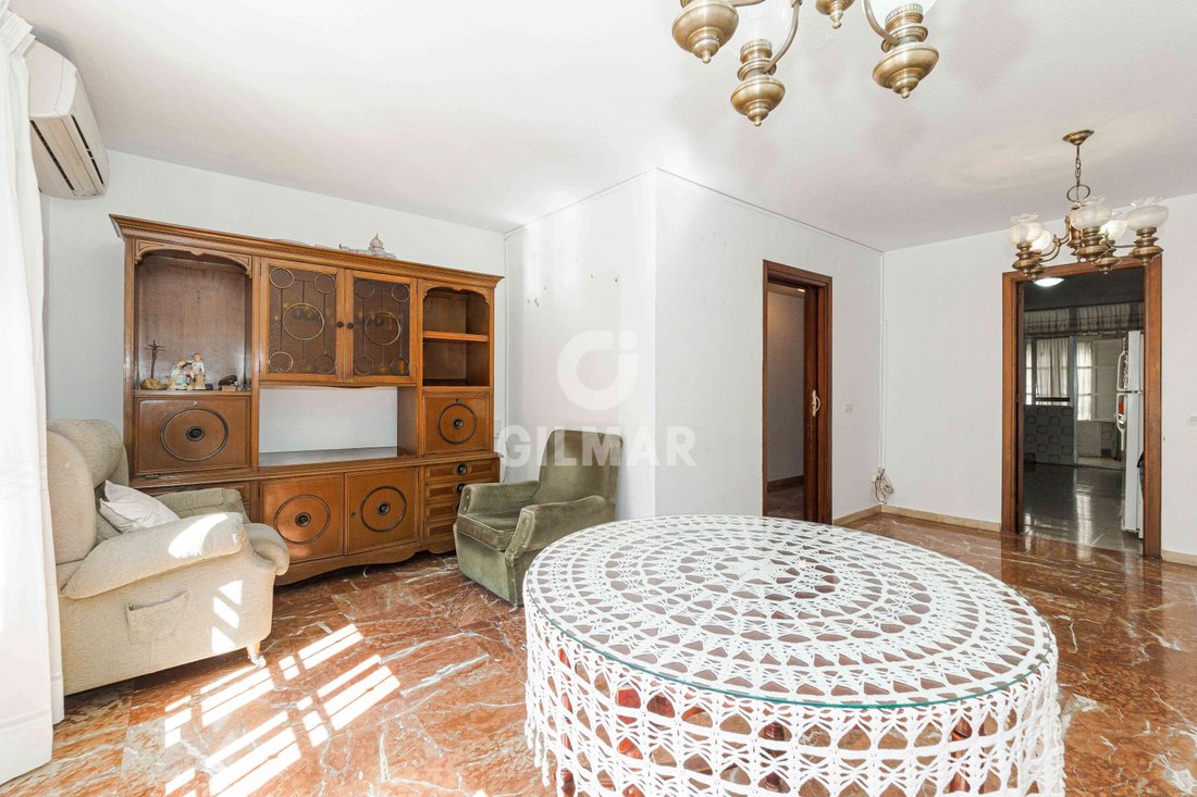 Apartment in Casco Antiguo, Seville, Spain 4 - 18189806
