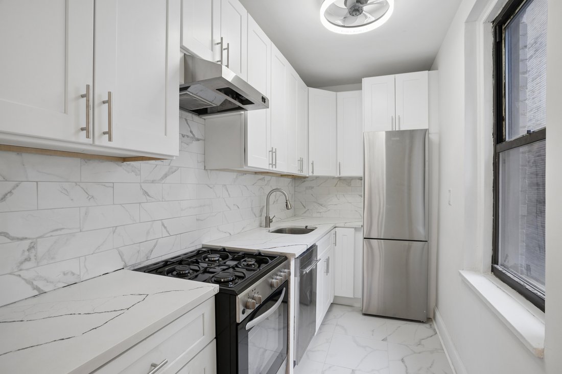 Co Op in New York, New York, United States 5 - 18190267