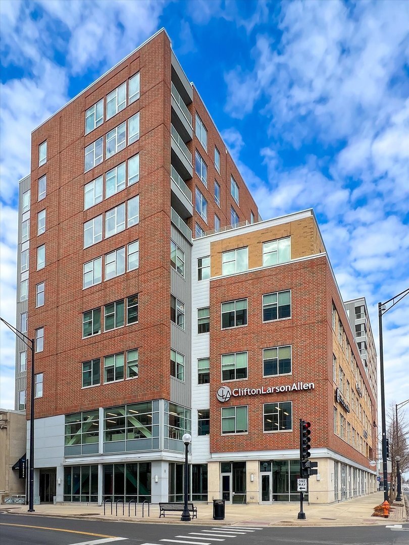 Condo in Champaign, Illinois, United States 1 - 18193877