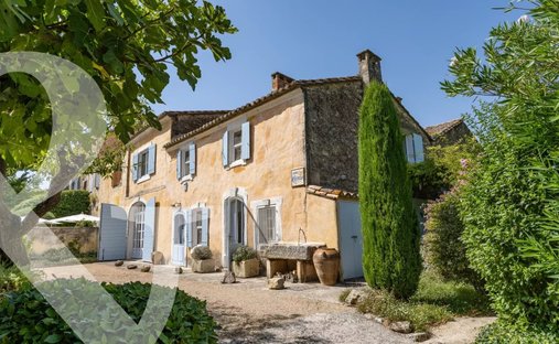 House in Paradou, Provence-Alpes-Côte d'Azur, France 1