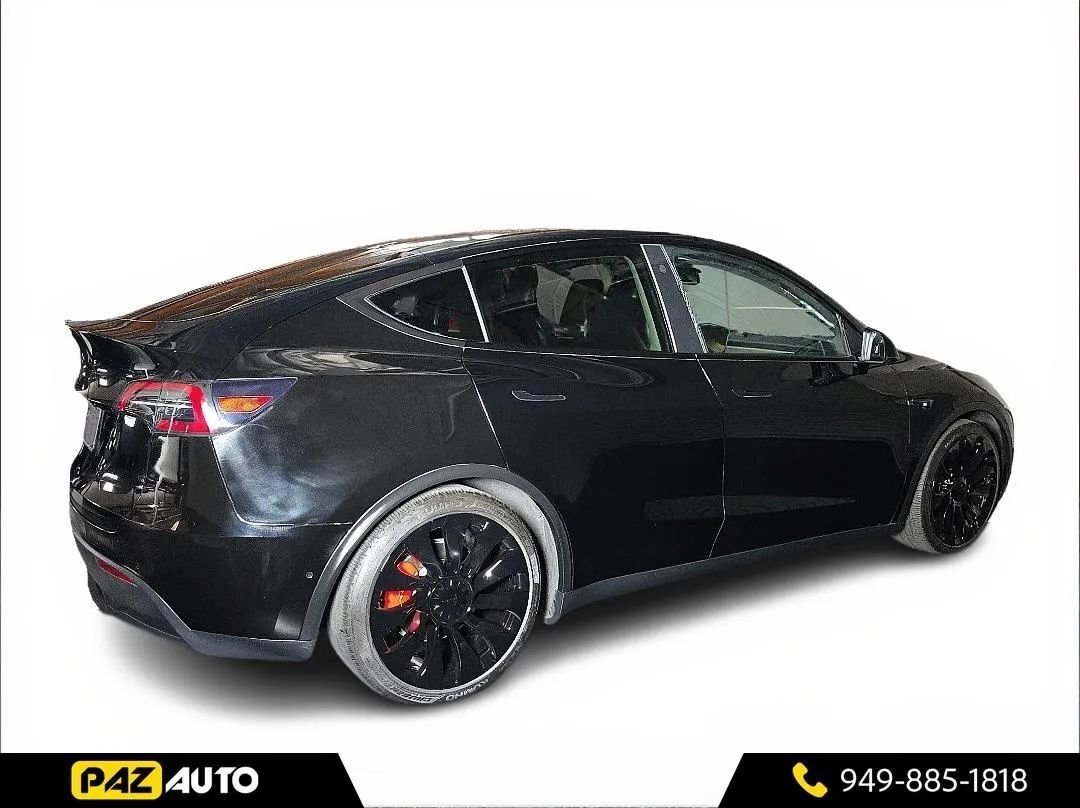 Suv in Laguna Hills, CA, United States 5 - 18190649