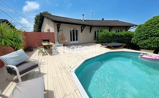 Villa in Replonges, Auvergne-Rhône-Alpes, France 1