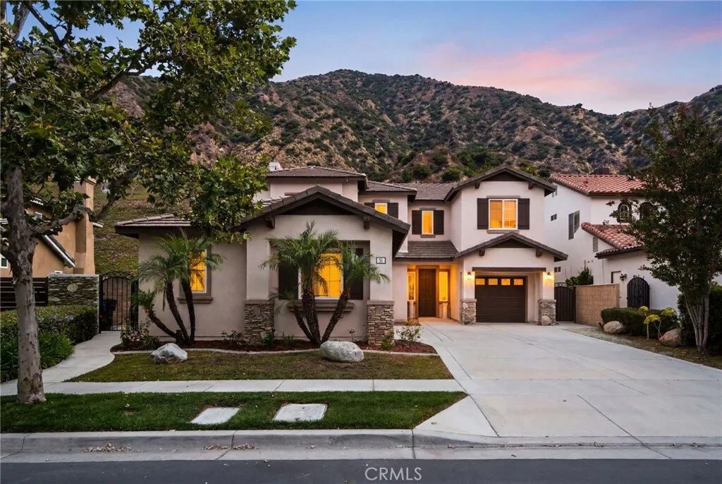House in Azusa, California, United States 1 - 18193775