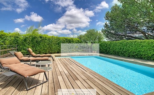 Villa in Ouest, Cogolin, France 1