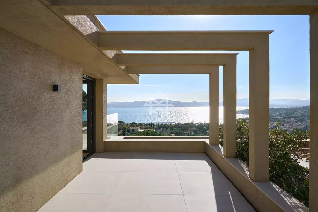 Villa in Nartelle-Noyer-Bellevue-bd des Sardinaux, Sainte-Maxime, France 4 - 12579203