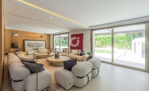 Villa in Hortaleza, Madrid, Spain 1