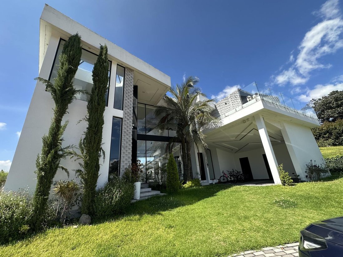 House in Quito, Pichincha, Ecuador 1 - 18190648