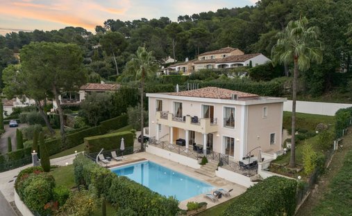 Villa in Mougins, Provence-Alpes-Côte d'Azur, France 1