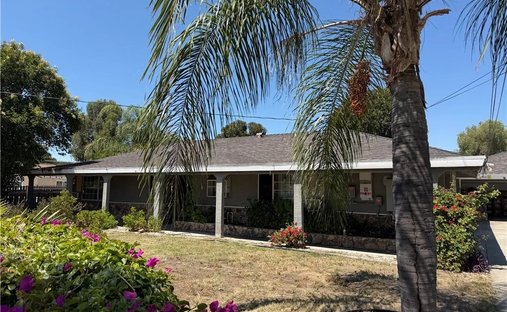 House in Chino, California, United States 1