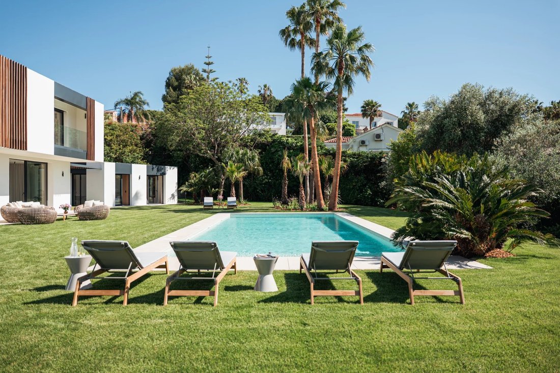 Villa in Antibes, Provence-Alpes-Côte d'Azur, France 5 - 18188121
