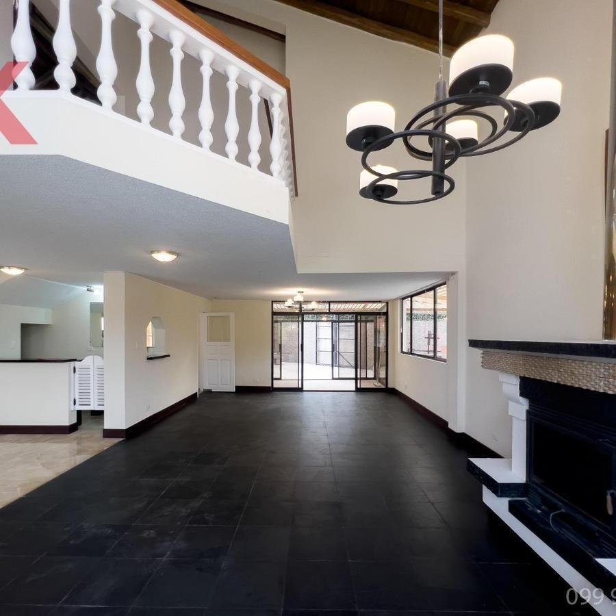 House in Quito, Pichincha, Ecuador 5 - 18190602