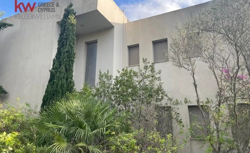 House in Rafina, Attica, Greece 1