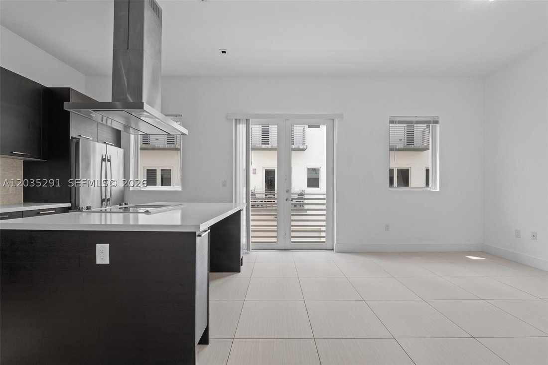 Townhouse in Doral, Florida, United States 5 - 18193517