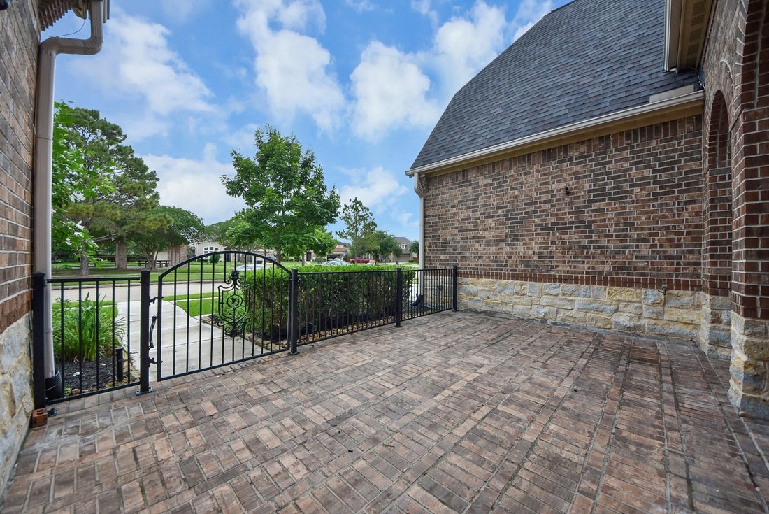 House in Houston, Texas, United States 3 - 18192356